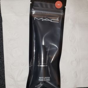 Mini Matte MAC lipstick
